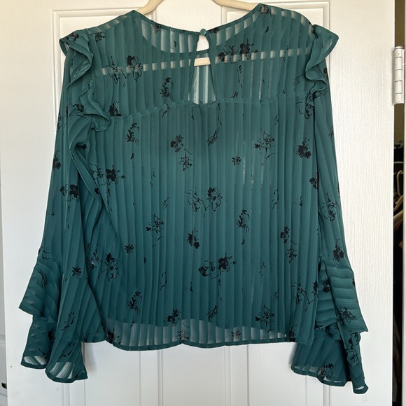 Blouse - Picture 4 of 4